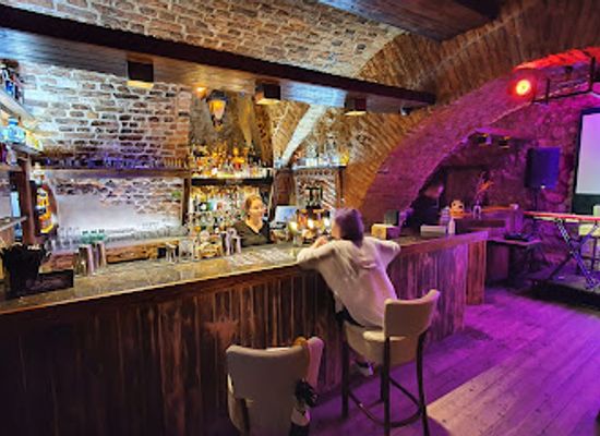 poland/lesser-poland/bar/dobry-kumpel