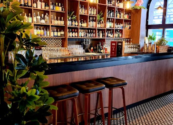 norway/svalbard/bar/posthallen-drinkhub