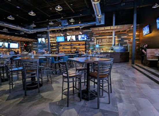 texas/brazos-valley/bar/on-the-kirb