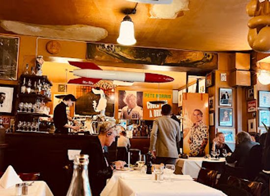 germany/berlin/charlottenburg/bar/paris-bar