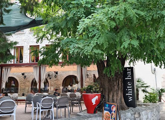 bosnia-and-herzegovina/trebinje/bar/white-bar