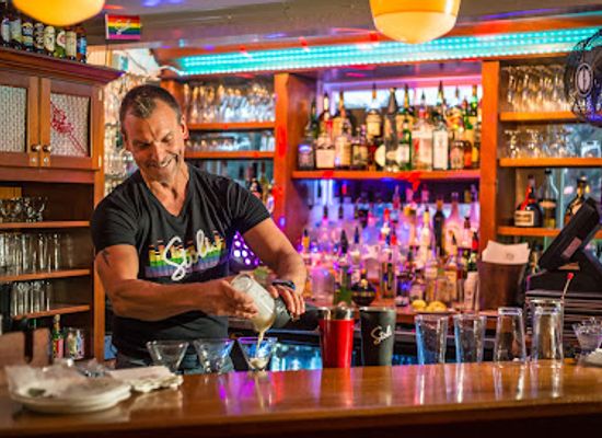 massachusetts/provincetown/bar/shipwreck-lounge