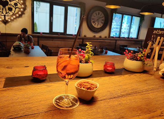 switzerland/engelberg/bar/five-star-ski-bar