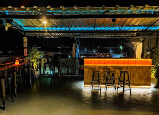 thailand/udon-thani/bar/the-cottage-sky-bar