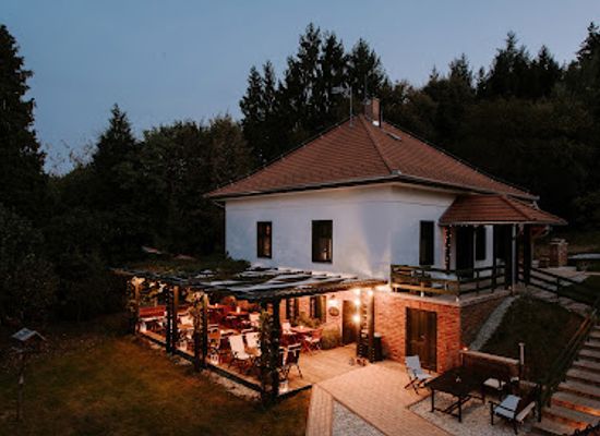 hungary/orseg/bar/kosbor-panzio
