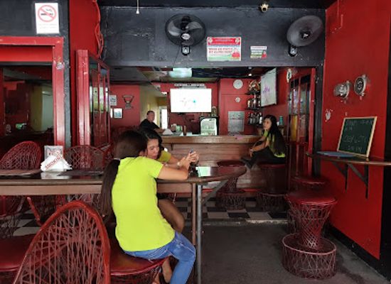 philippines/angeles-city/malabanias/bar/hang-out-plus