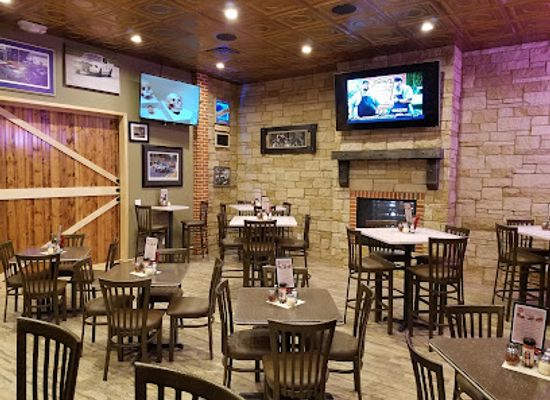 colorado/sterling/bar/sam-louie-s-italian-restaurant-new-york-pizzeria