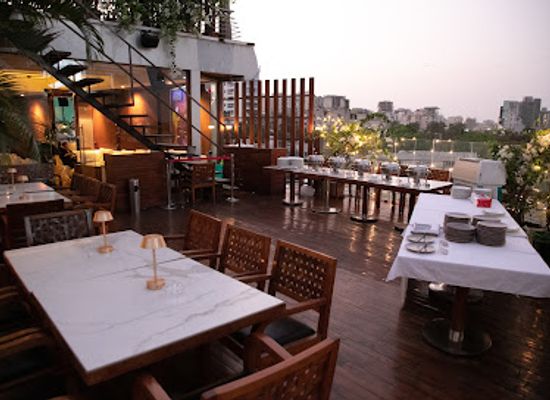 india/mumbai/bar/escobar