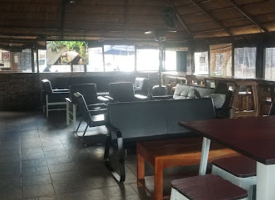 zambia/lusaka/woodlands/bar/titans-grill