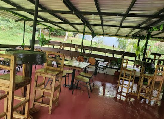 puerto-rico/arecibo/bar/el-puente-roto-bar-grill