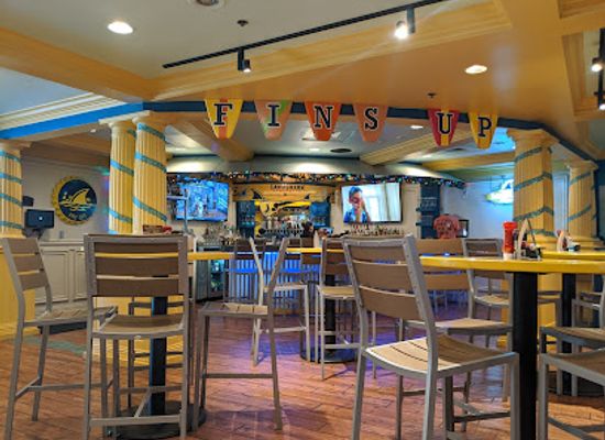 north-carolina/great-smoky-mountains/bar/landshark-bar-grill