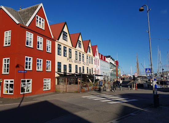 faroe-islands/saksun/bar/sirkus-bar