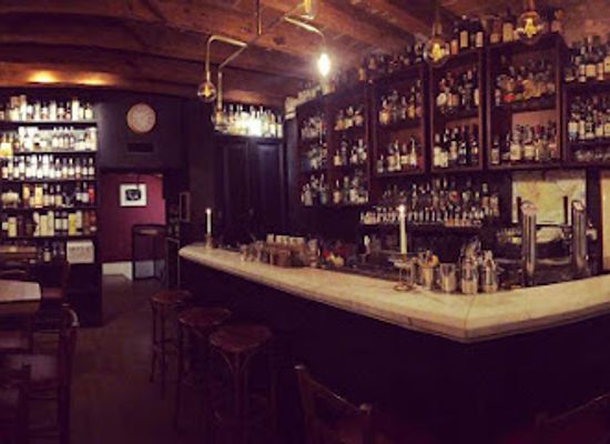italy/marche/bar/out-of