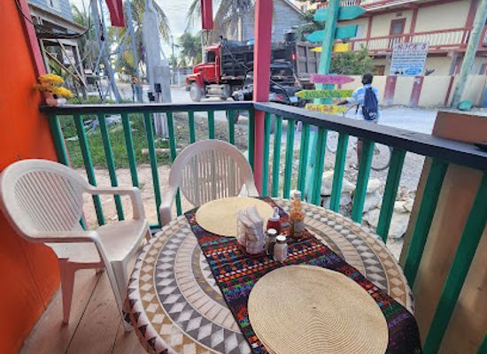 belize/san-pedro/san-pedro-town/bar/bar