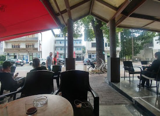 bosnia-and-herzegovina/una-sana-canton/bar/caffe-bar-cool