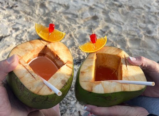 barbados/crane/bar/ray-ray-s-original-coconut-cocktails