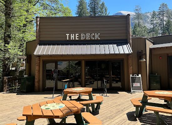 california/yosemite-village/bar/curry-village-pizza-deck