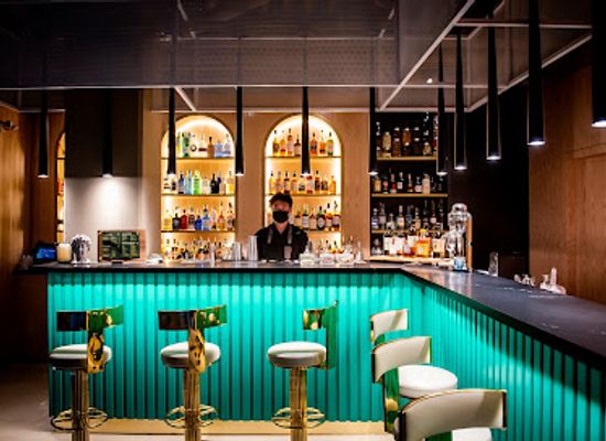 canada/greater-toronto-area/bar/after-seven