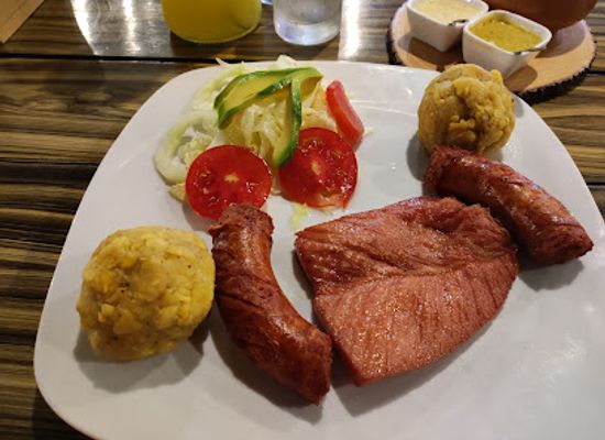 peru/ucayali/bar/restobar