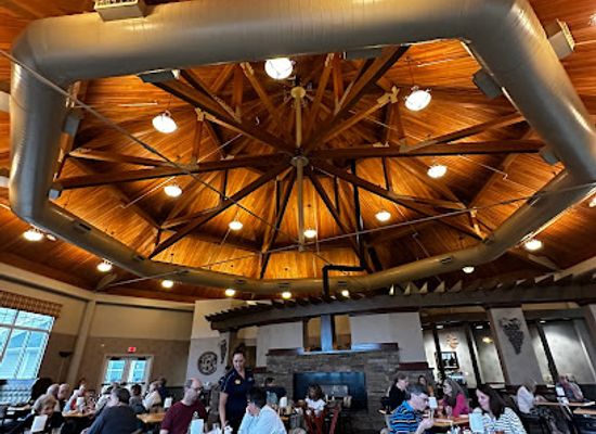 ohio/geneva-on-the-lake/bar/horizons-restaurant-lounge
