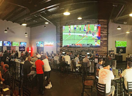 indiana/hoosier-national-forest/bar/harry-s-taphouse-kitchen