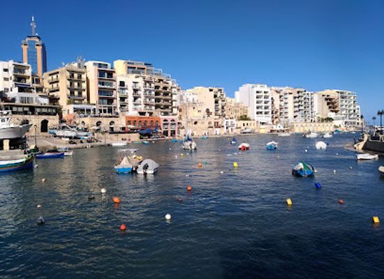 malta/three-cities/bar/tal-barklor
