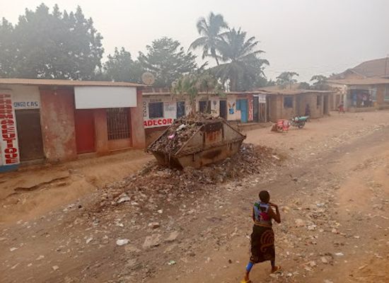 angola/lunda-plateau/bar/nganda-woto
