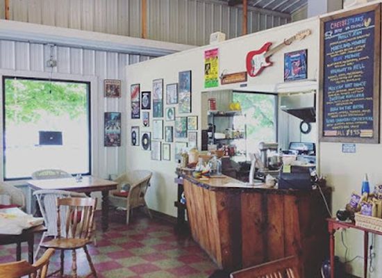 vermont/middlebury/bar/grapevine-grille