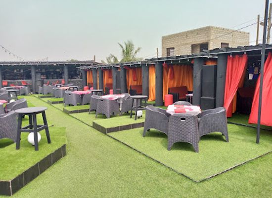 ghana/greater-accra-region/bar/wavez-executive-lounge