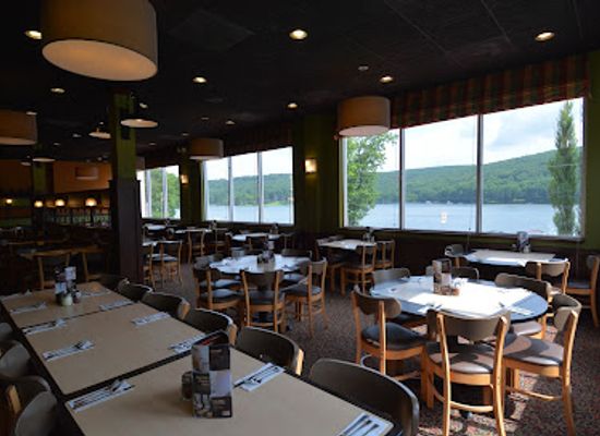 maryland/deep-creek-lake/bar/brenda-s-pizzeria
