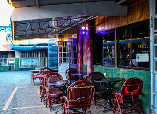 kenya/great-rift-valley/bar/oasis-lounge
