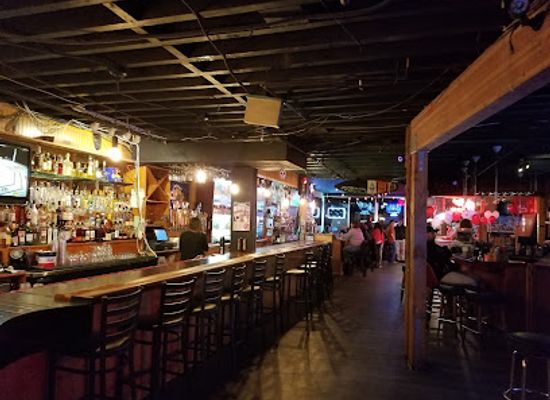 washington/western-washington/bar/ozzie-s