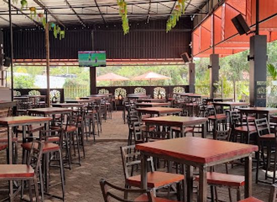 kenya/northern-frontier-district/bar/kettle-house-bar-grill