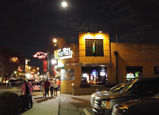 arkansas/devil-s-den-state-park/bar/farrell-s-lounge-bar-grill