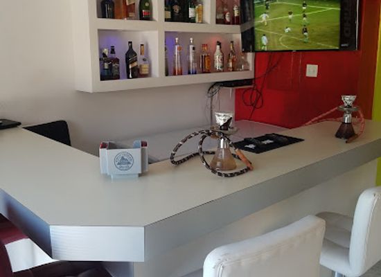 turks-and-caicos-islands/providenciales/bar/the-stop-bar
