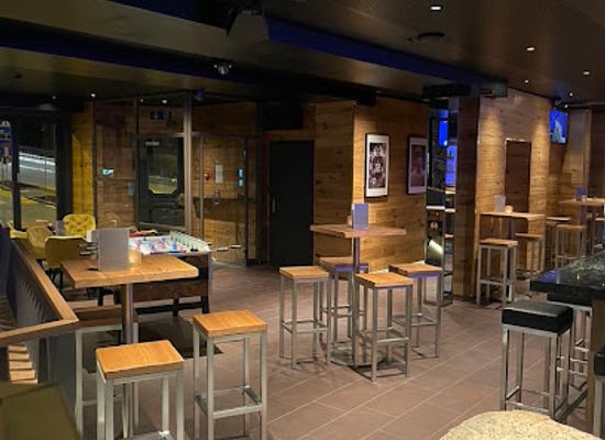switzerland/davos/bar/caprizzi-sportsbar