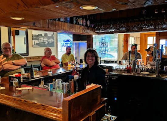 massachusetts/bristol-county/bar/1712-restaurant-and-bar