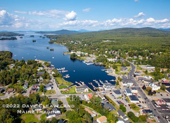 maine/somerset-county/bar/lakeside-at-moosehead
