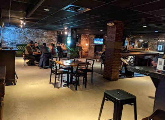maine/androscoggin-county/bar/craft-brew-underground