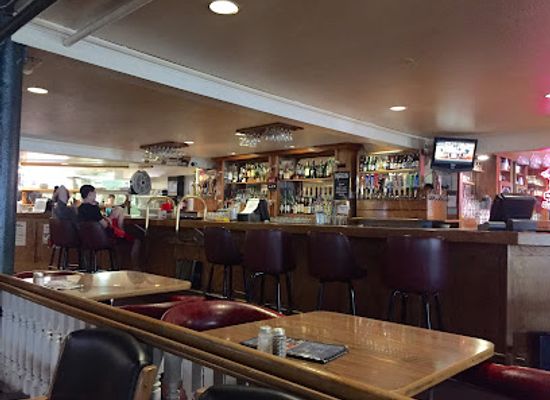 idaho/palouse/bar/mingles-bar-grill