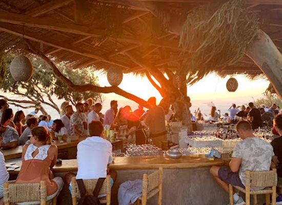 greece/mykonos/psarou/bar/180o-sunset-bar