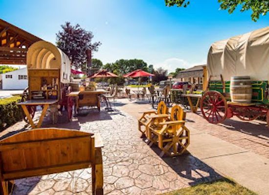 wyoming/niobrara-county/bar/best-western-pioneer