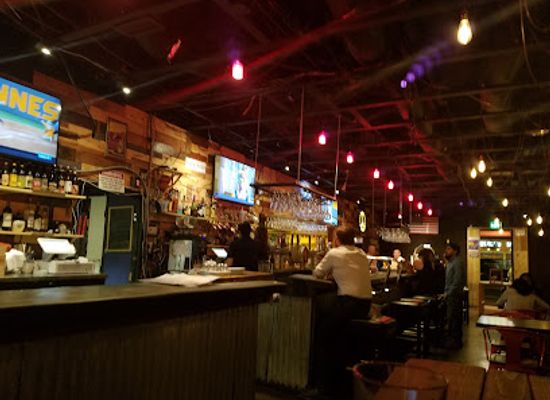 california/san-fernando-valley/bar/dark-horse-tavern