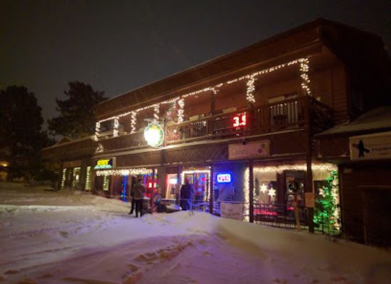 new-mexico/enchanted-circle/bar/pub-and-grub