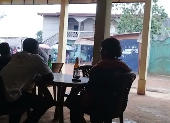 cameroon/savannah-region/bar/lampadaire-bar