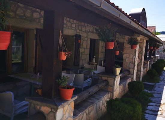 montenegro/niksic-field/bar/konoba-portun