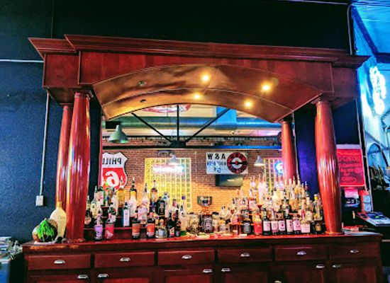 nebraska/north-platte-river-valley/bar/bob-s-garage-bar