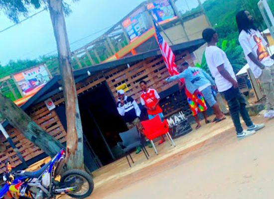 ghana/akosombo/bar/alabama-pub-grill