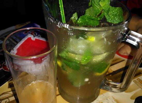 bolivia/tarija-valley/bar/la-isla