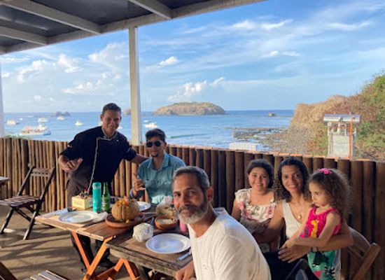 brazil/fernando-de-noronha/bar/santo-deck